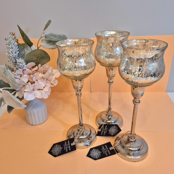 Set of 3 Candle Holders - Picture 1 of 1